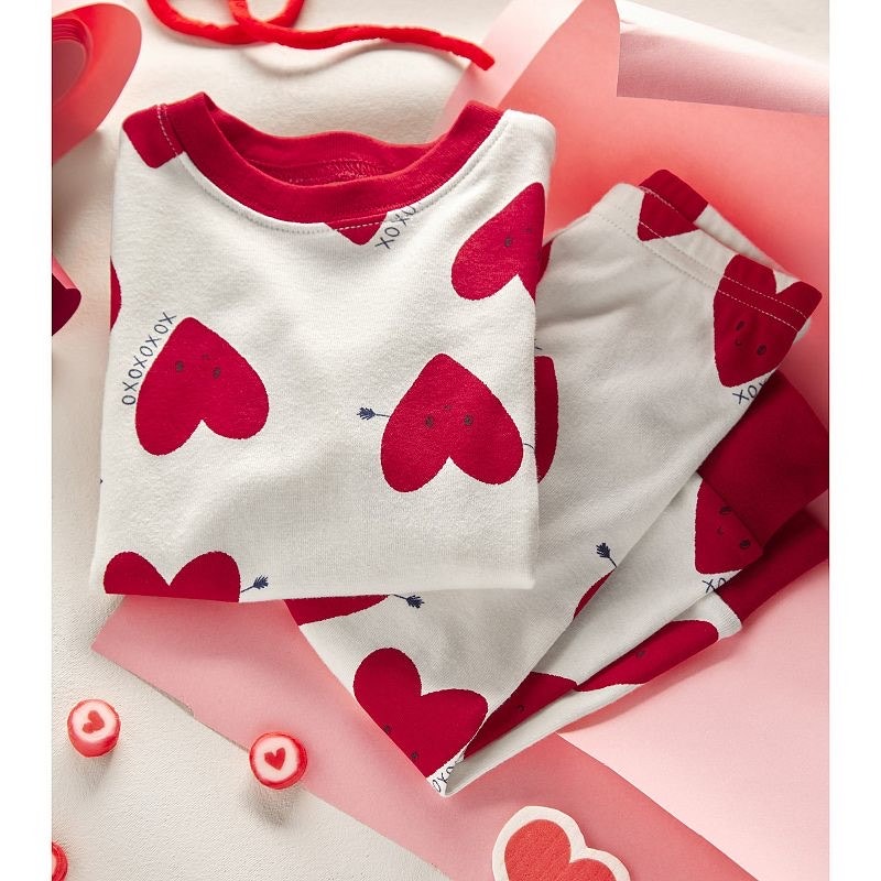 Carter’s Valentine’s Day Set