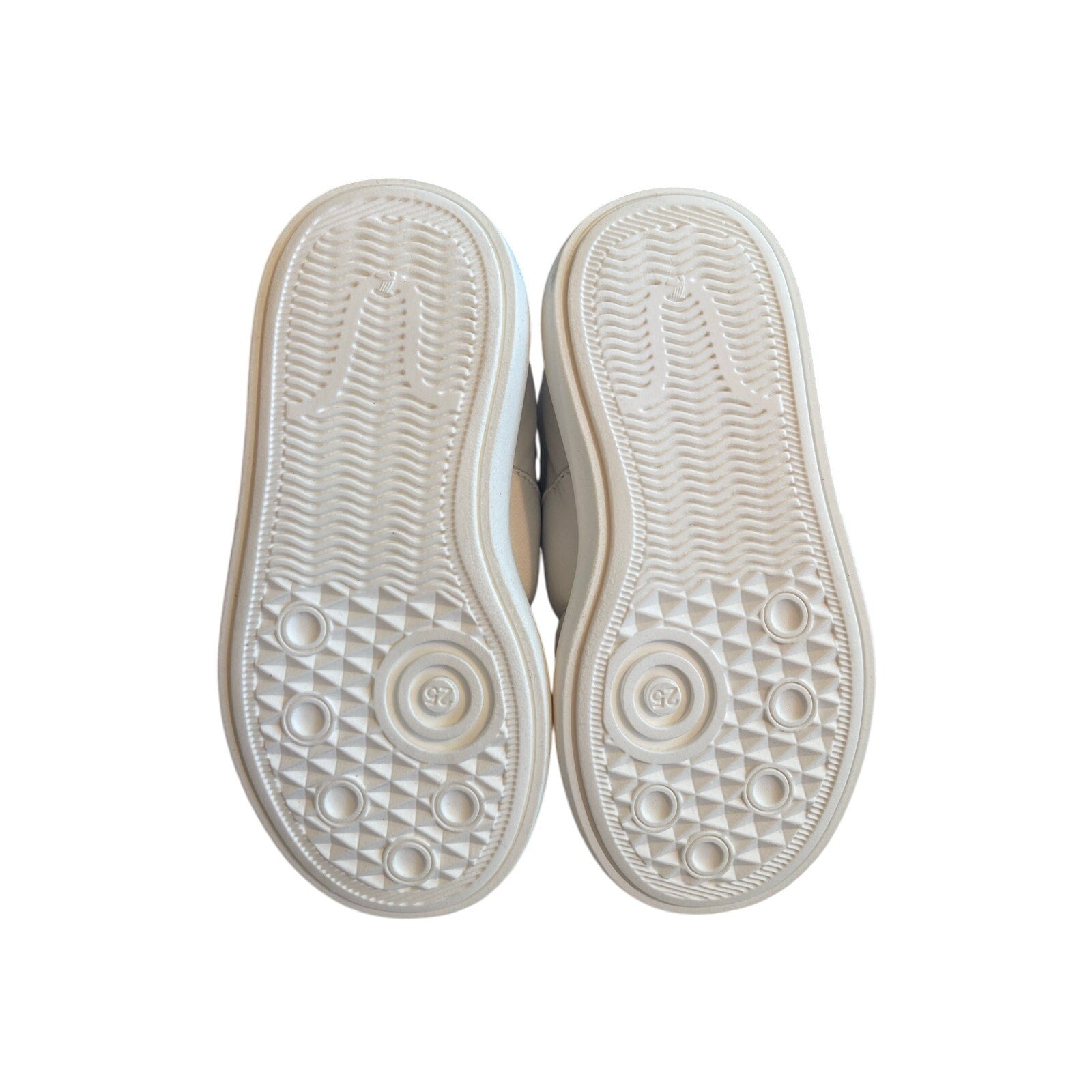Marni Kids Leather Sneakers NWT size: 25 Italian Kids
