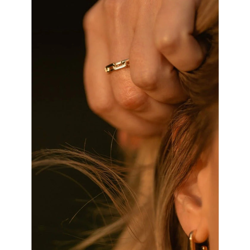 With Love Darling, Mia Link Ring, NWT, Size 8
