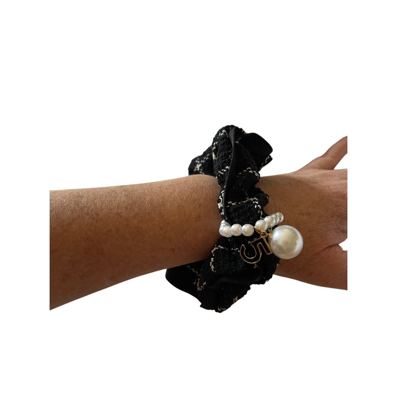 Noir Tweed Pearl Scrunchie