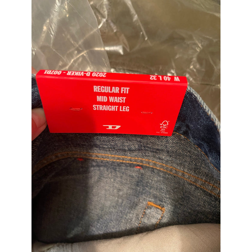 Diesel Men’s D-Viker L.32 Trouser Jeans