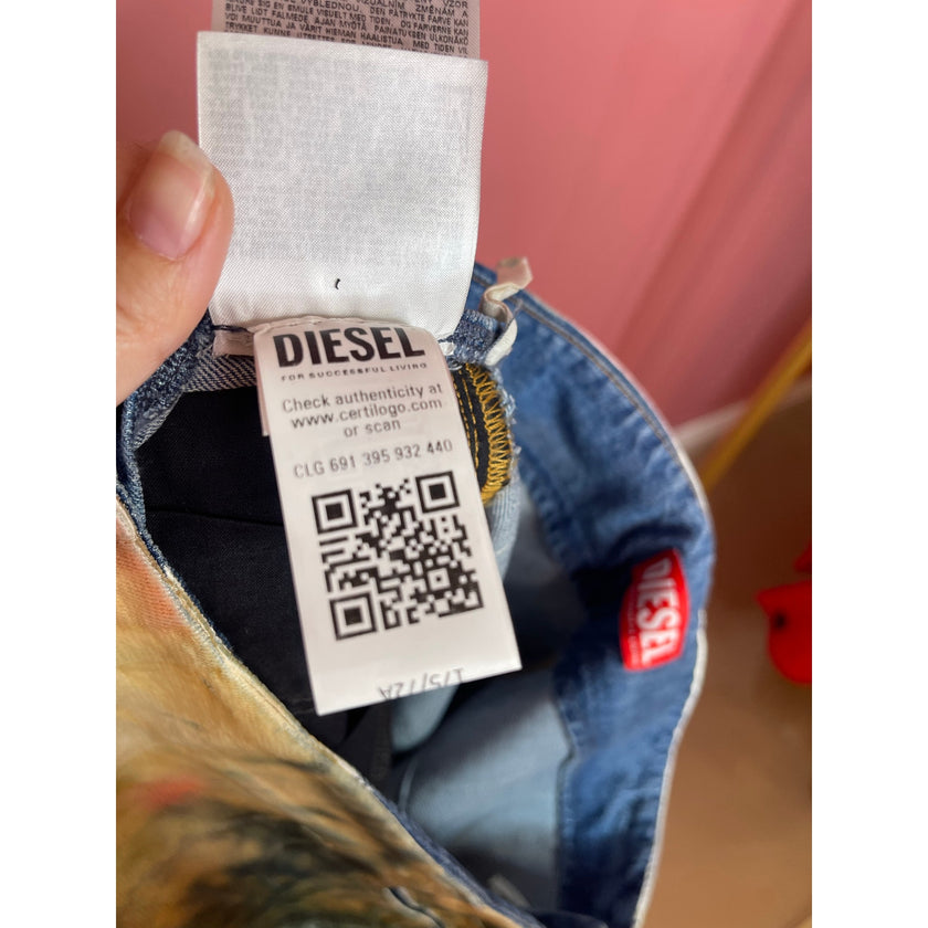 🔥 RUNWAY DIESEL SKIRT - NWT - LIMITED EDITION 🔥size 28