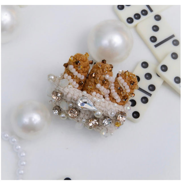 Minime Paris, Baguette in Bag Brooch