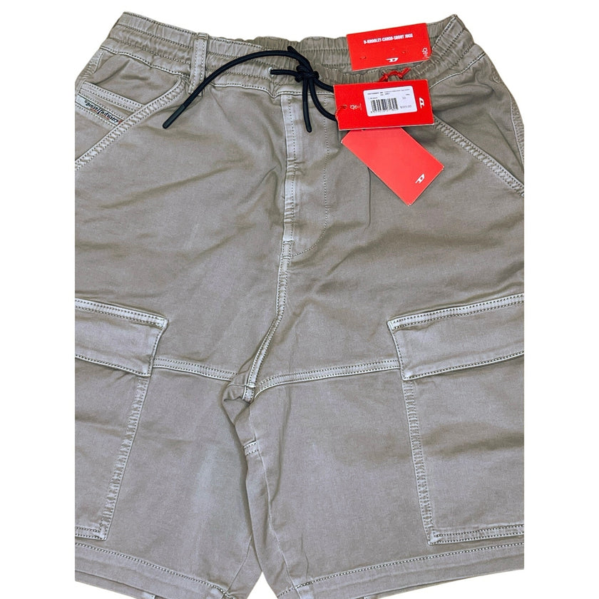 Diesel D-Krooley Cargo Short Jogg – NWT
Size: 30
