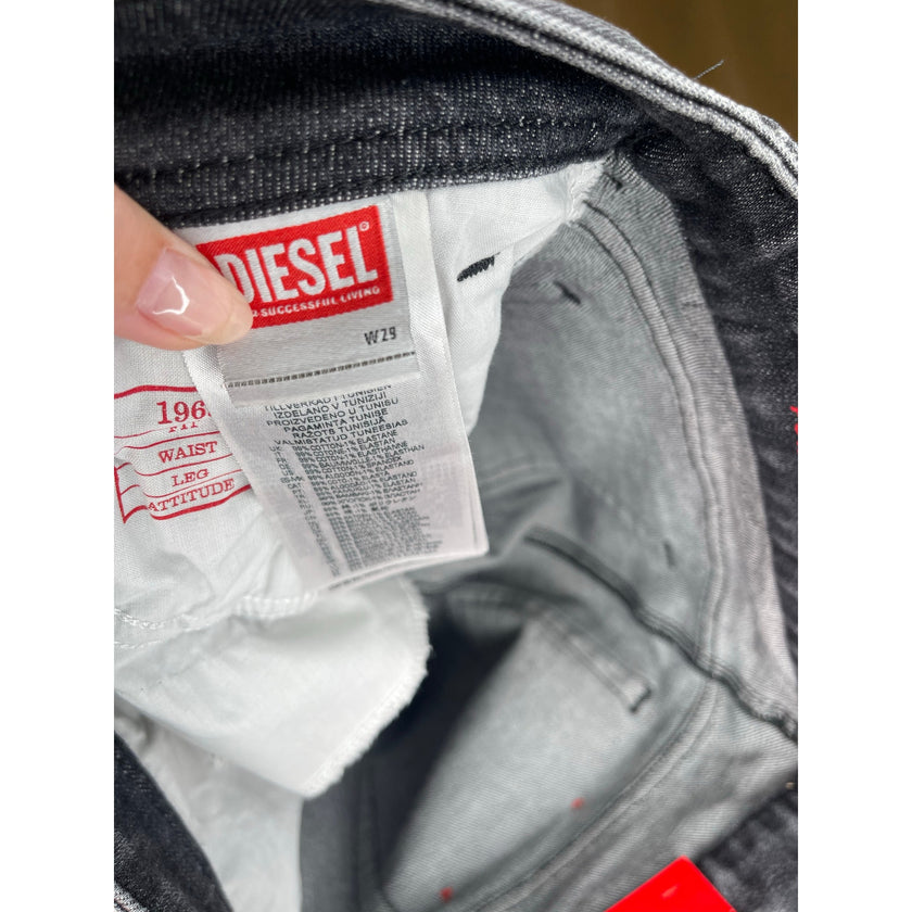 Diesel D-Ebbey Trouser Jeans – Size 29 – NWT